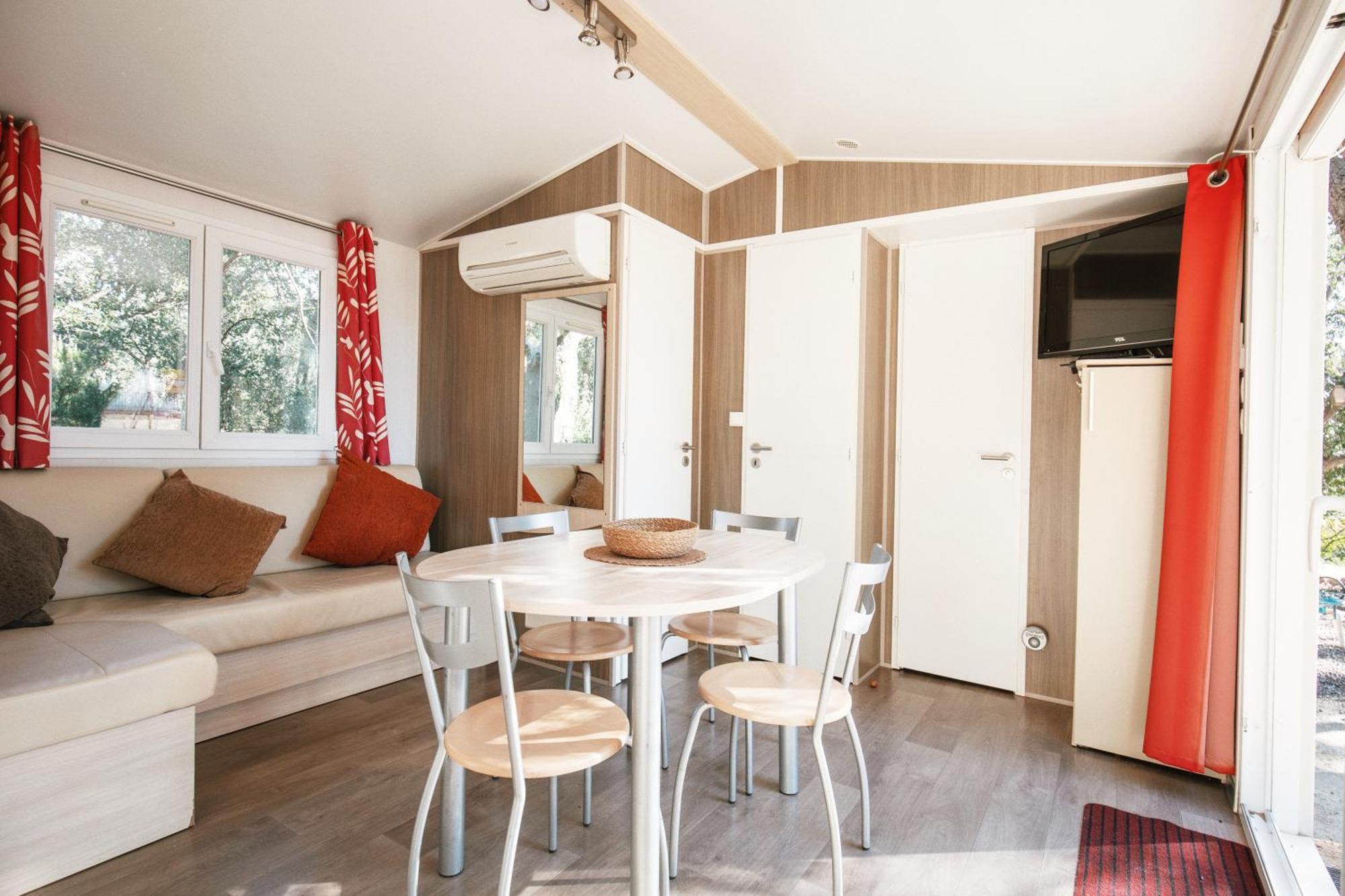 Hostal Rural Can Pau Cantallops Bilik gambar